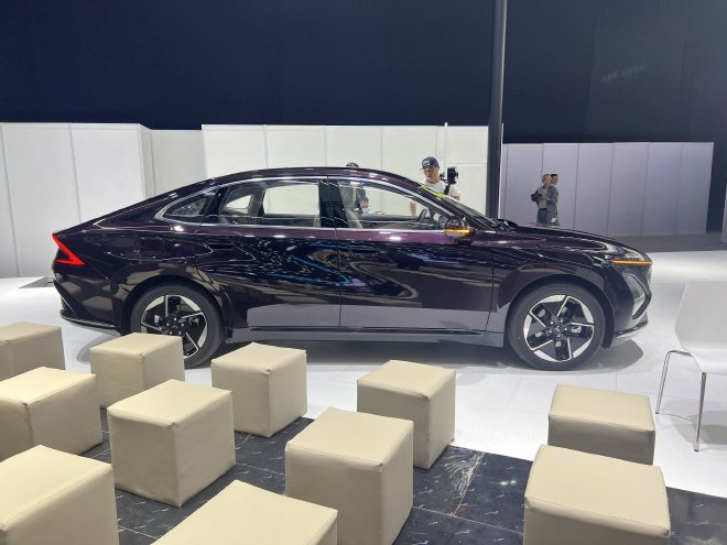 2023 Guangzhou Auto Show: Wuling Starlight pre-sales start