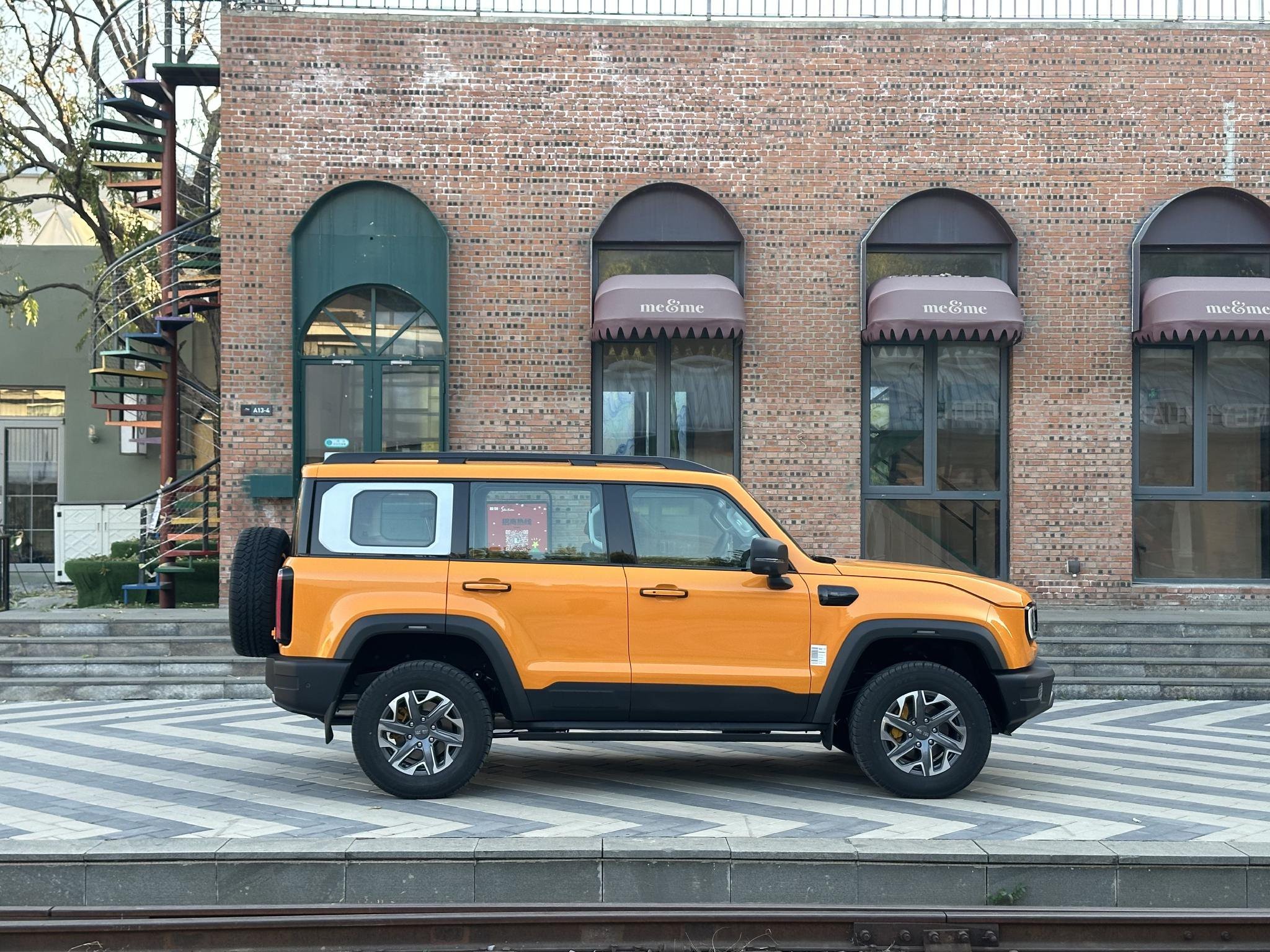 2023 Guangzhou Auto Show: Beijing Automobile's brand-new BJ40 is launched, priced at 179,800 to 219,800 yuan (30900$).