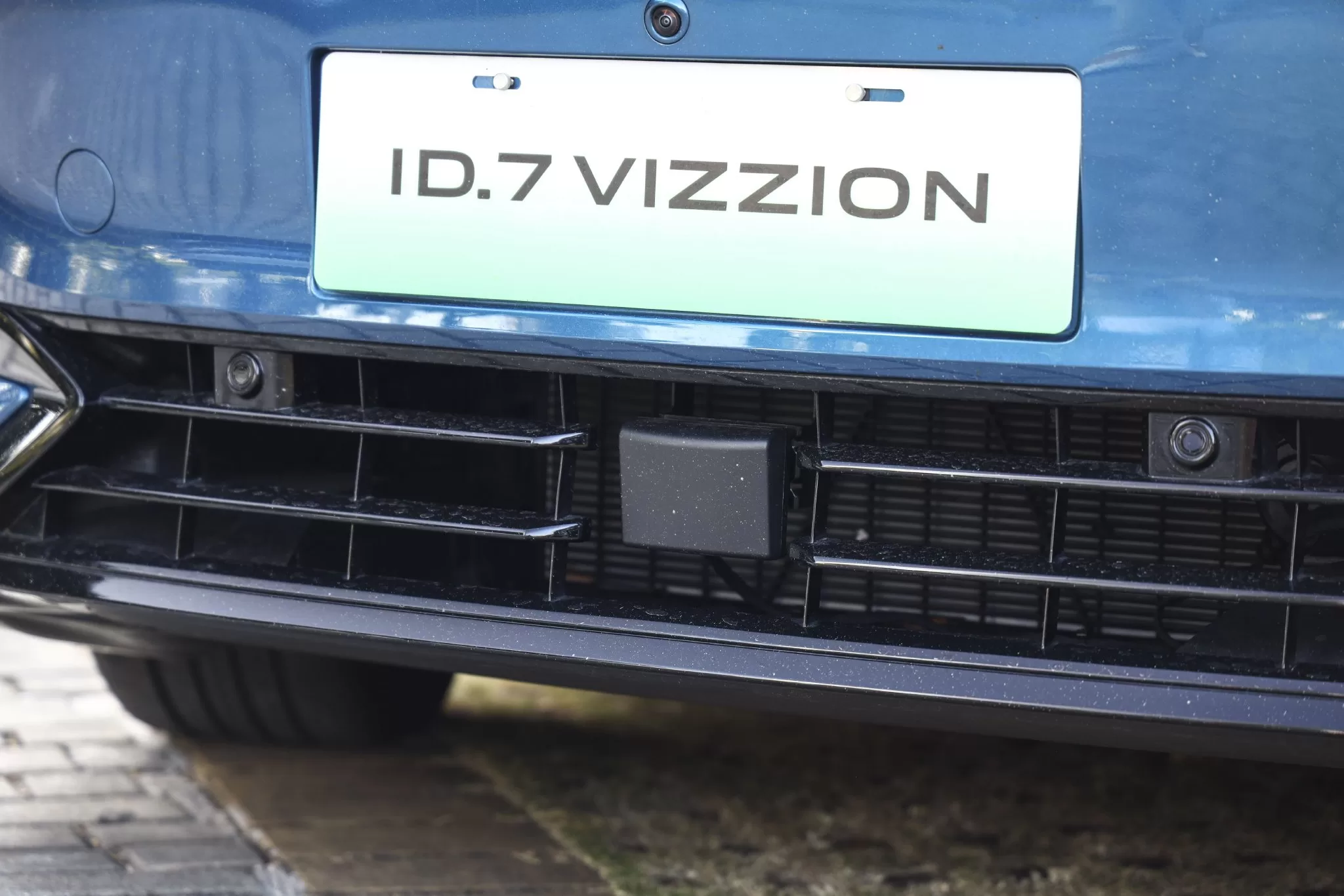 Experience the Volkswagen ID.7 VIZZION: A Flagship Pure Electric Sedan