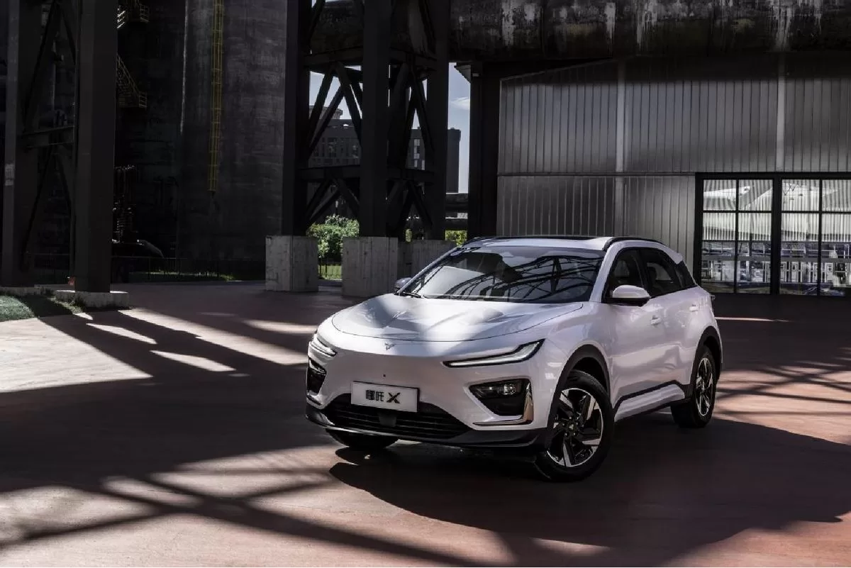 RuiLan 7 vs Nezha X: Which Offers Better Value for Money in the Electric SUV Market?