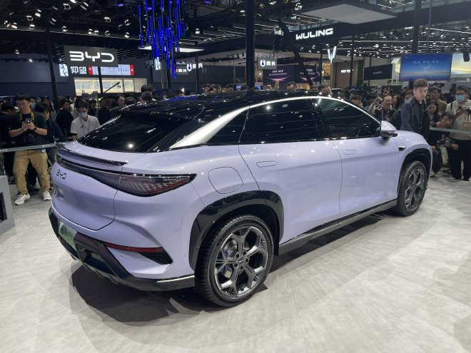 2023 Guangzhou Auto Show: BYD Dolphin 07 EV global debut