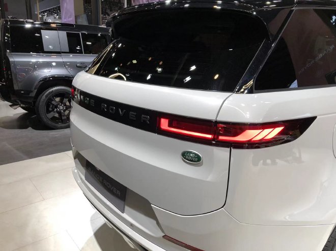 2023 Guangzhou Auto Show: Jaguar Land Rover unveils three new cars