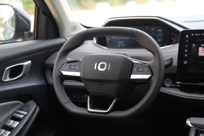 Experience the charm of intelligent electric drive and test drive the Changan Q05/A06.