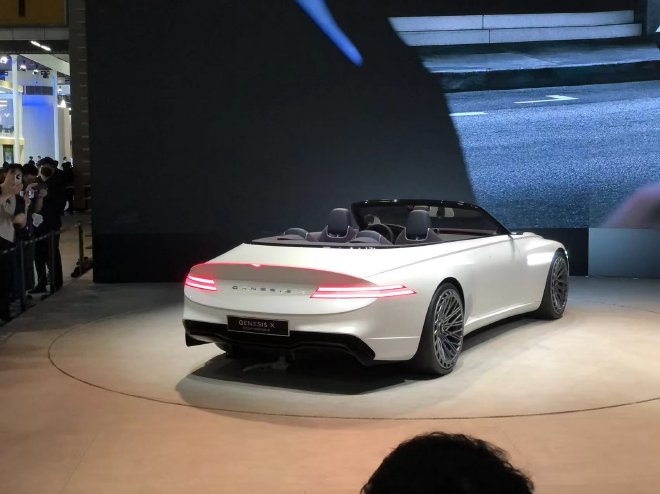 2023 Guangzhou Auto Show: Jeane Saisi X CONVERTIBLE debuts