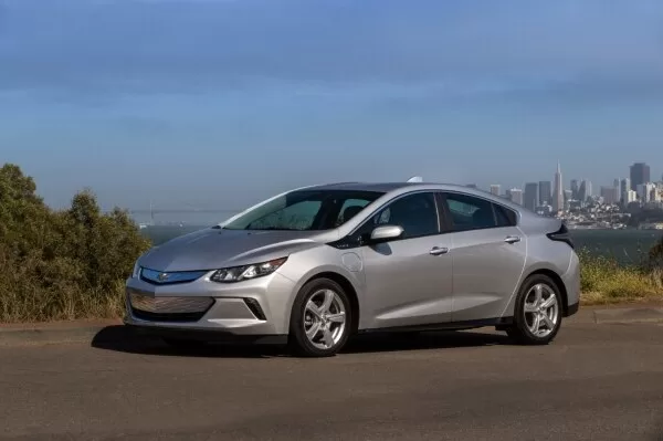 Chevrolet Volt Power Loss Issues Under NHTSA Investigation: Safety Concerns and Replacement Parts