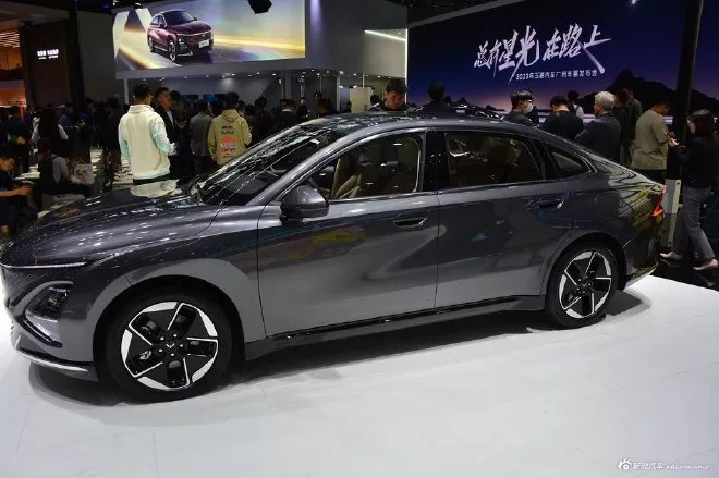 Wuling Xingguang: Features, Design, and Power Options | Official Launch