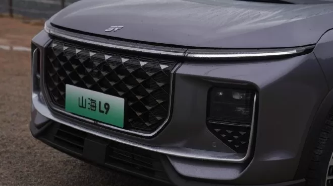 JETOUR Shanhai L9: A Stylish, Powerful, and Affordable Plug-In Hybrid SUV