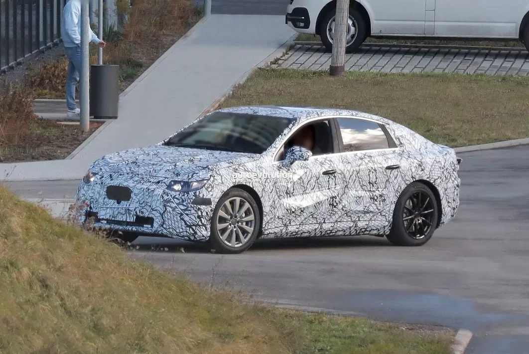 Exclusive Spy Photos of Mercedes-Benz C-Class Electric Version Revealed by AutoEvolution