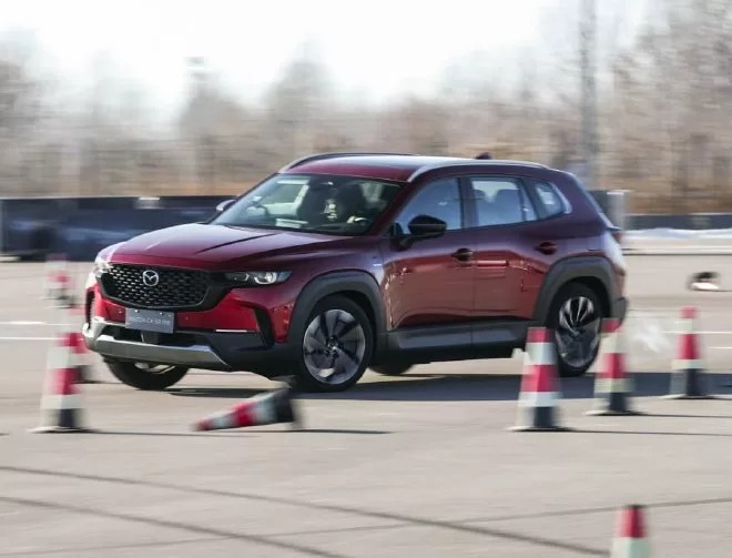 Unveiling the Power and Performance of the Mazda CX-50 HEV: A Detailed Review