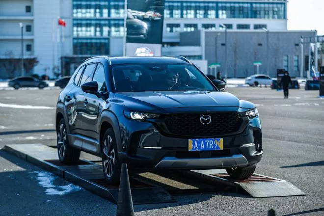 Unveiling the Power and Performance of the Mazda CX-50 HEV: A Detailed Review