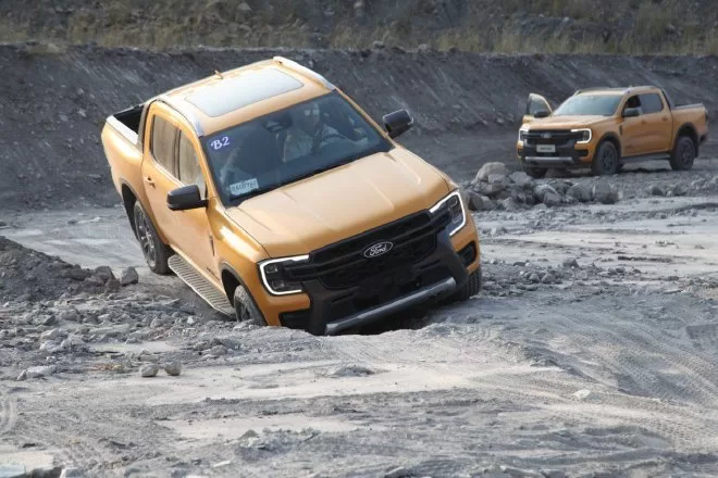 Unveiling the All-New Ford Ranger: Off-Road Test Drive & In-Depth Review