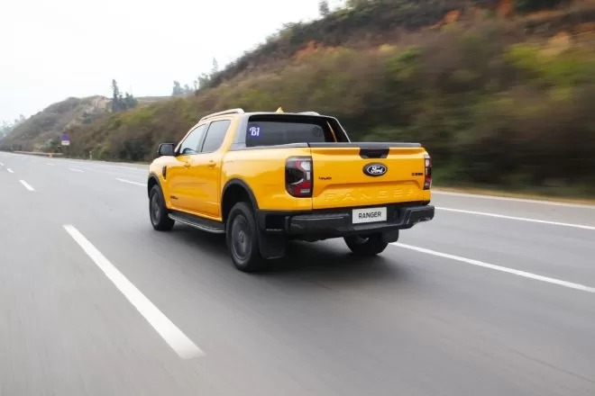 Unveiling the All-New Ford Ranger: Off-Road Test Drive & In-Depth Review