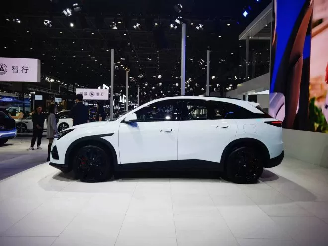 Discover the Alpha T5: The Ultimate Luxury SUV for Young Families at Haikou International Exhibition 2024