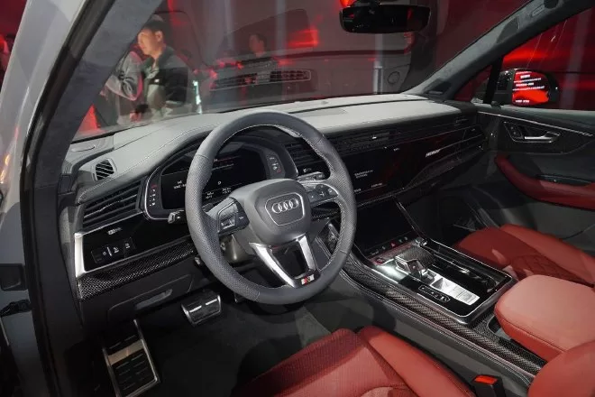 Unveiling the Audi SQ7 Night Rider Edition: Luxury, Performance, and Technology in One Car