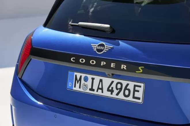 New Electric MINI COOPER: Design, Features, and Power Revealed