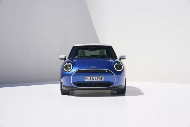 New Electric MINI COOPER: Design, Features, and Power Revealed