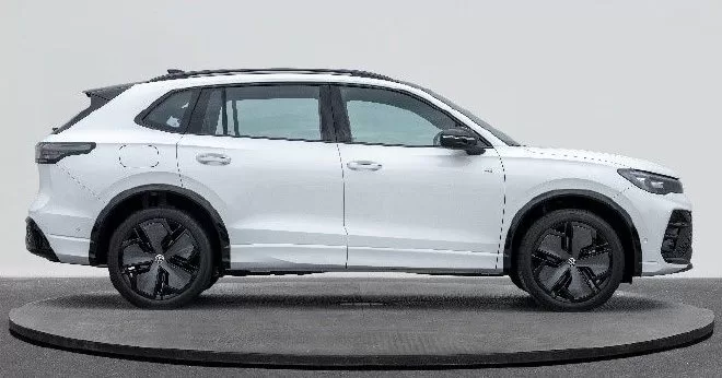 SAIC Volkswagen Unveils Touareg L Pro with Electric Feel and Innovative Features