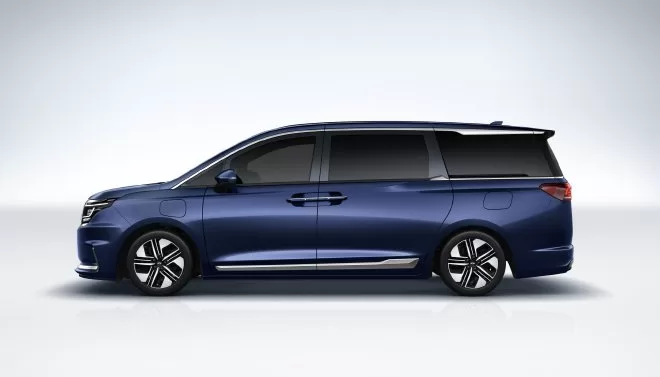 Discover the Stylish and Powerful Ruifeng RF8 MPV - Official Launch on January 31!