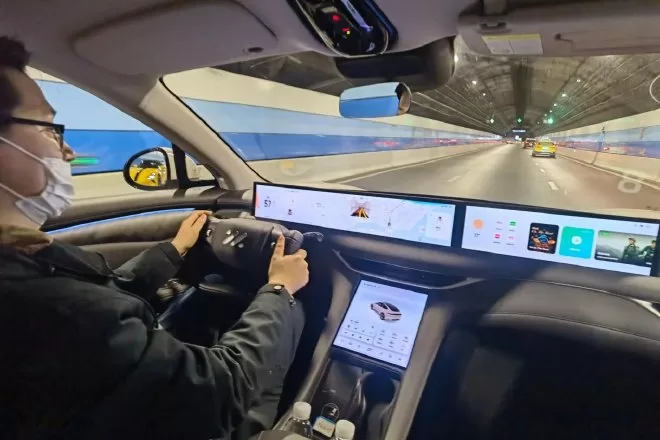 Exploring the Future of Intelligent Driving with Zhi Ji's Urban NOA Experience