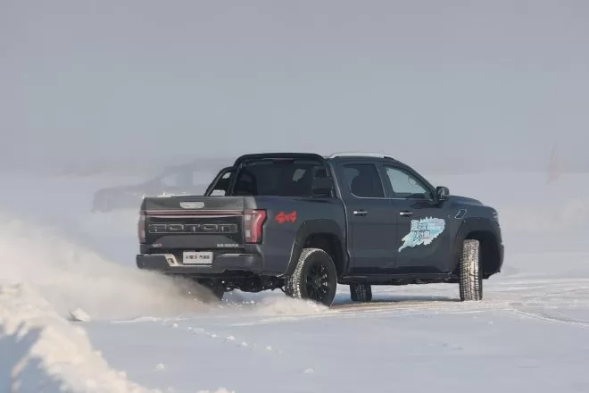 2024 Mars Pickup Gasoline Edition: Conquering Ice and Snow in Harbin