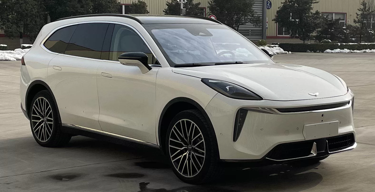 Farizon H9: The Latest MIIT-listed Electric SUV with AliOS Intelligent Cockpit