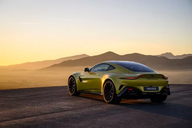 Introducing the All-New Aston Martin Vantage: Unveiling the Fastest Model Yet!