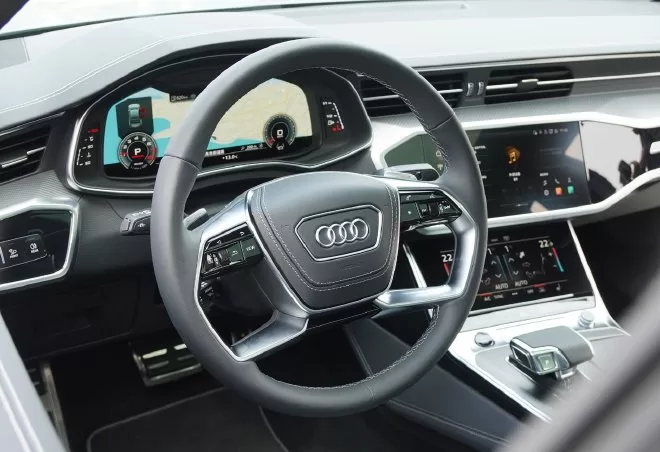 New SAIC Audi A7L RS Kit Racing Version: A Closer Look at the Upgraded Model and Features