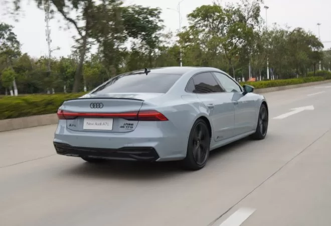 New SAIC Audi A7L RS Kit Racing Version: A Closer Look at the Upgraded Model and Features