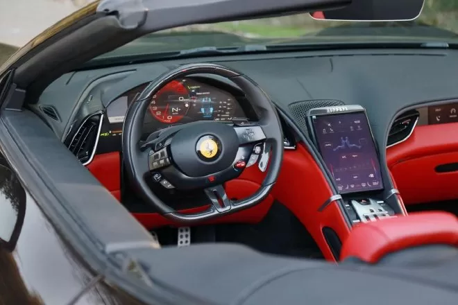 Discover the Beauty and Performance of the Ferrari Roma Spider Convertible