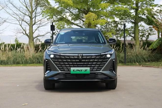 Changan UNI-Z: A Stylish, High-Tech Mid-Size SUV with New Power System