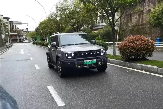 Jetour Shanhai T2: A Stylish Hybrid SUV with Off-Road Capabilities