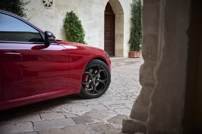 Limited Edition Alfa Romeo Tributo Italiano Models: Giulia, Stelvio, Tonale - Exclusive Upgrades and Performance Features