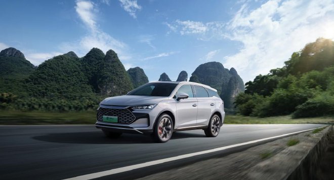 BYD Launches Tang EV & DM-p Honor Editions with Cloud-Drive-C Technology for Ultimate Family Travel Experience