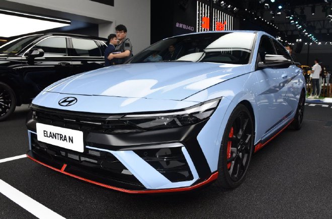 Hyundai Unveils N Vision 74 & IONIQ 5 N at Beijing Auto Show 2024