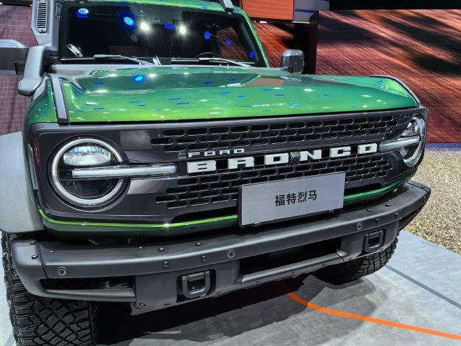 Ford Mustang and Bronco Unveiled at 2024 Beijing Auto Show: Price, Design, and Performance Revealed!