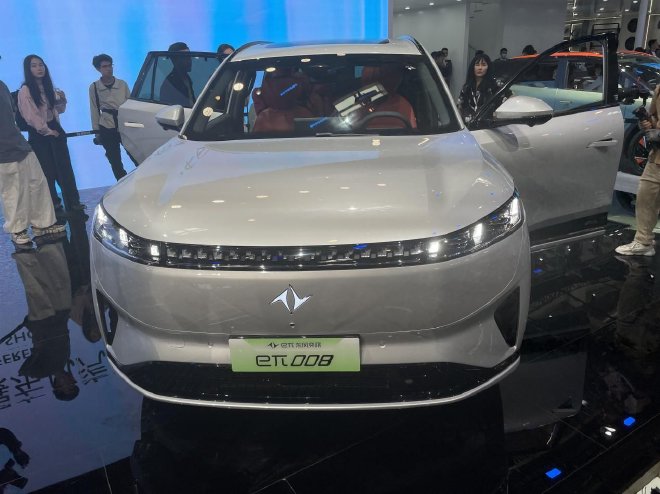 Dongfeng Fengshen L7 & Yipai eπ008 Unveiled at Beijing Auto Show 2024!