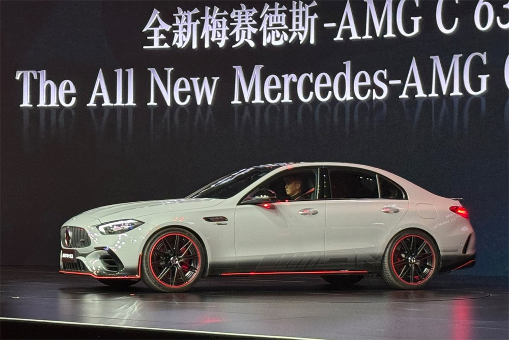 Exciting New Cars Unveiled at the 18th Beijing Auto Show - Don't Miss Out!