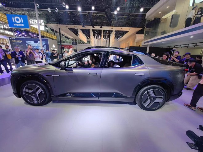 2024 Changan Qiyuan E07: Smart SUV Debuts at Beijing Auto Show with Futuristic Design and Powerful Performance