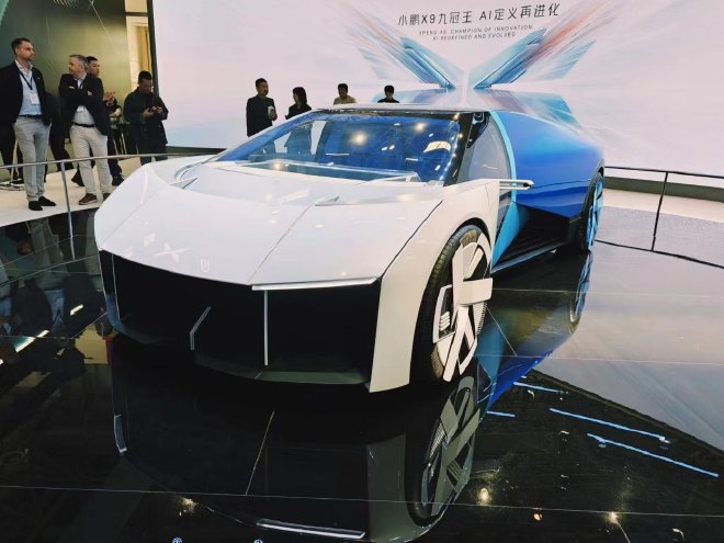 Xiaopeng Motors Unveils AI Tianji System & Flying Car at Beijing Auto Show