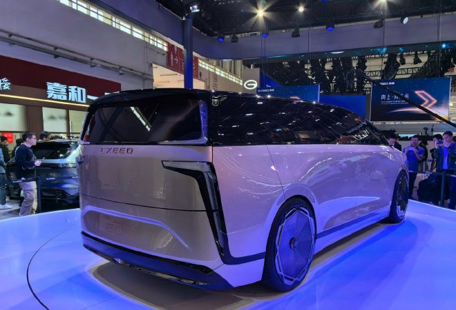 Discover the Luxurious Flagship MPV E08 Concept Car at Beijing Auto Show!