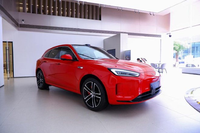 AITO Wenjie New M5: A Game-Changer in the Automotive Industry