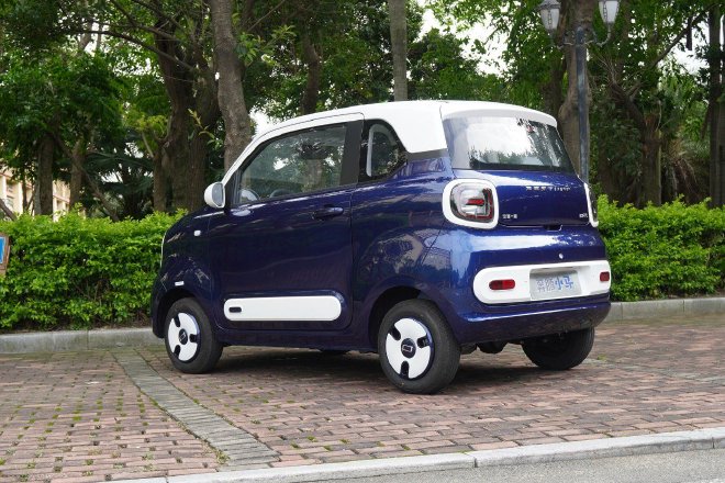 FAW Besturn Xiaoma: Affordable Mini Electric Car with Cute Design and Rich Features