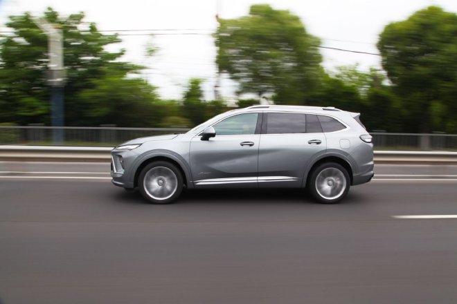 Review of the Stylish and Practical Buick Enclave Plus: A Benchmark for 200,000-Level SUVs