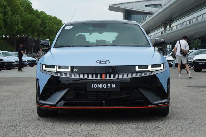 Hyundai IONIQ 5 N China Edition: A High-Performance Electric SUV with Racing Technology and Bold Design