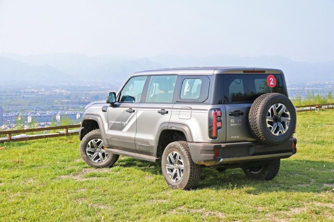 Unveiling the BJ40 Champion Edition: Off-Road Benchmark with 5 Championships in 4 Years