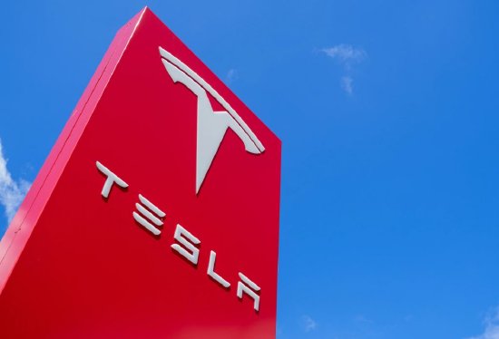 Tesla's Market Share Drops Below 50% in US Electric Car Market: Industry Insights and Sales Data Revealed