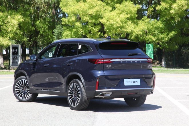 Discover the 2025 Xingtu Lingyun: A Stylish SUV with Advanced Features