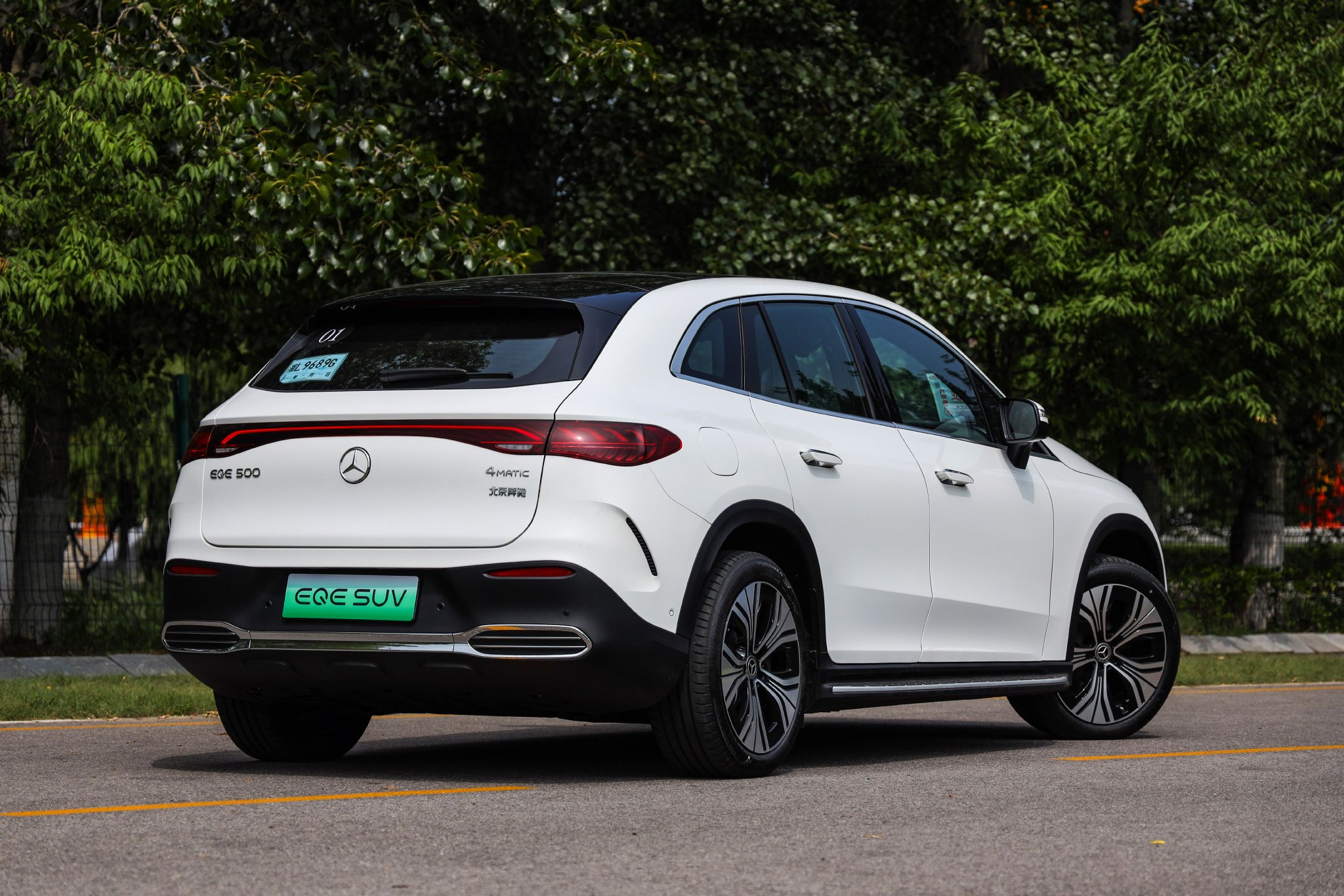 2024 Mercedes EQE Electric SUV: Performance, Range, and Luxury Redefined