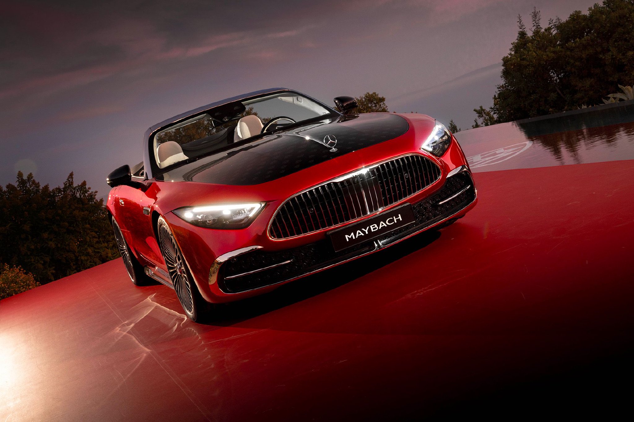 Unveiling the Luxurious Mercedes-Maybach SL 680: A Convertible Masterpiece