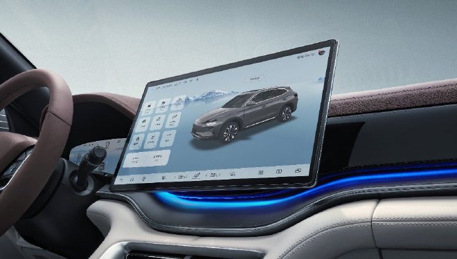 Discover the 2025 Song PLUS EV: Stylish, Smart, and Affordable!